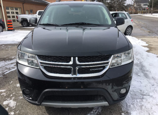 2011 Dodge Journey 7 Passenger Certified and E-Tested. full