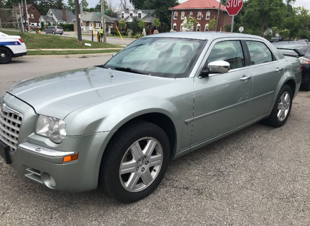 2006 Chrysler 300, AWD, Navigation, Sunroof, Leather Heated Seat full