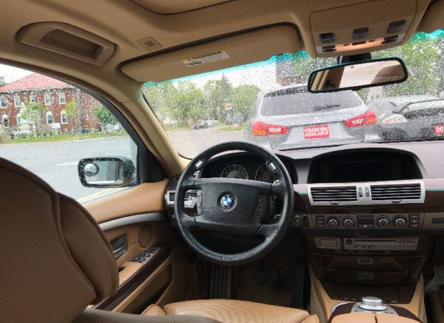 BMW 750LI FULL OPTIONS,NAVI,LEATHER, CERTIFIED WITH CLEAN CARPROOF full