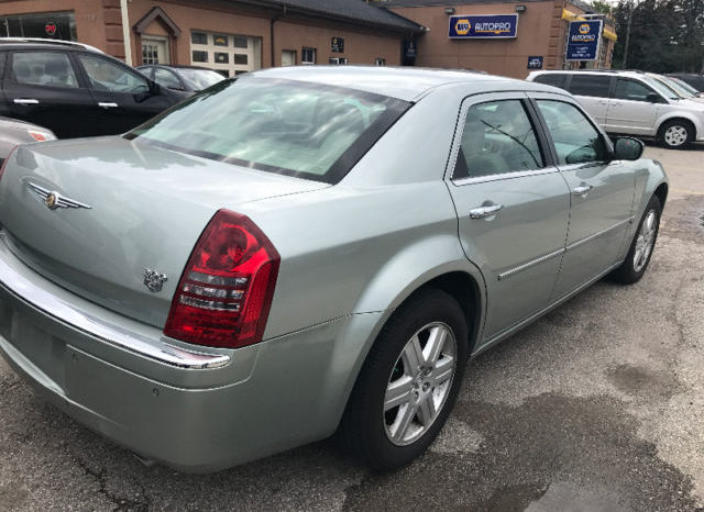 2006 Chrysler 300, AWD, Navigation, Sunroof, Leather Heated Seat full