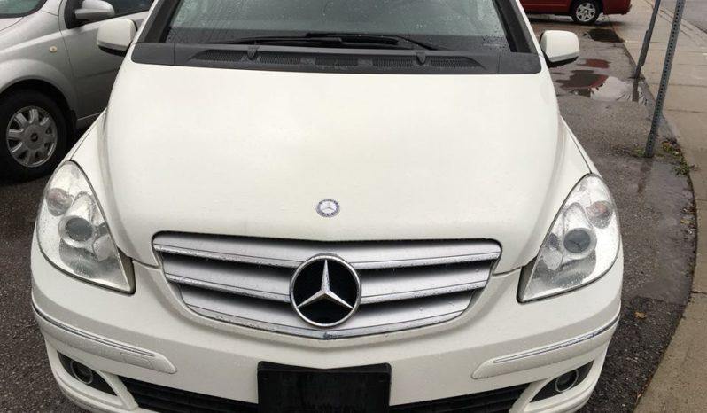2009 Mercedes B200 certified low km in Mint condition