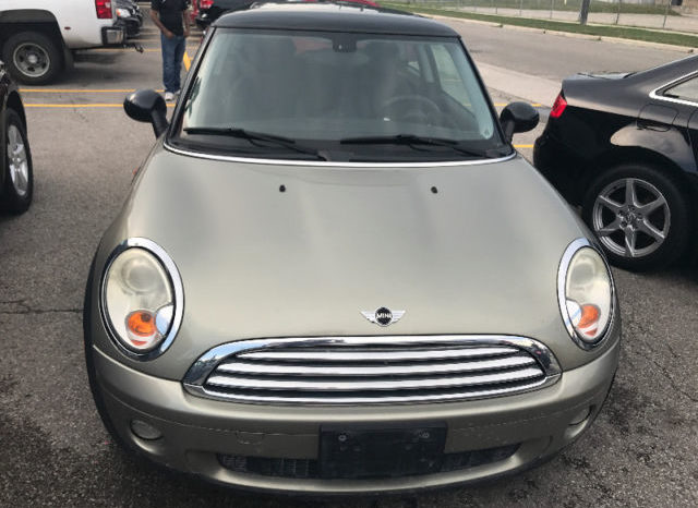 2007 Mini Cooper, Push Start,Leather Heated Seats,Sunroof. full