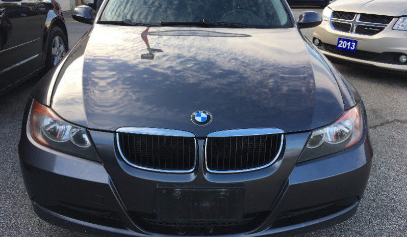 2006 BMW 3-Series Fully Loaded with Clean carproof Report