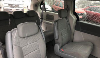 2008 Town and Country/Power sliding door/Accident free/Alloy rim full