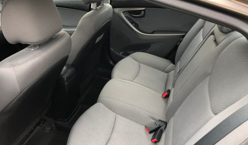 2013 Hyundai Elantra full