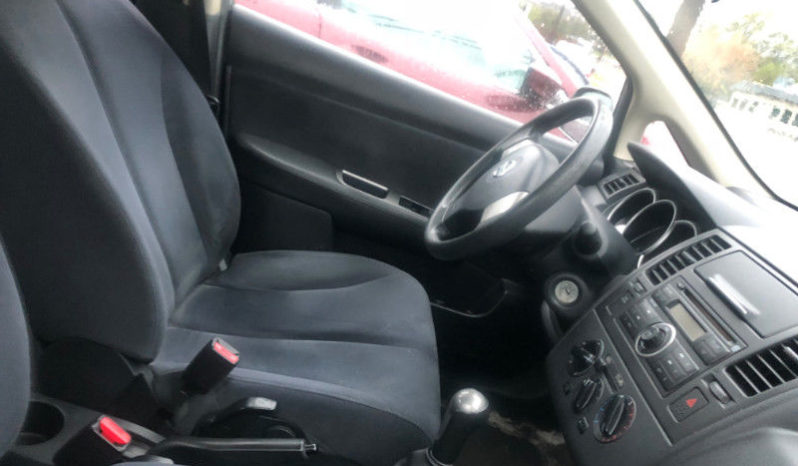 2009 Nissan Versa/Certified full