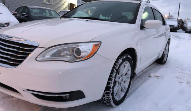 2013 Chrysler 200/Certified/Accident free/Electric Heated Seats