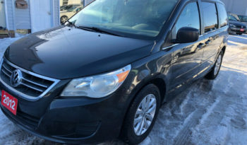 2012 Volkswagen Routan/Certified/Backup camera/Leather seats full