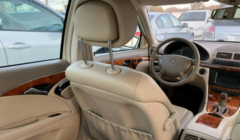 2006 Mercedes E350/ full