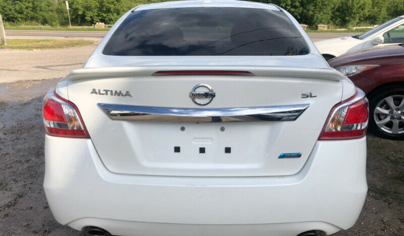 2013 Nissan Altima/TOP OF LINE MODEL/Certified/Clean Car-proof full