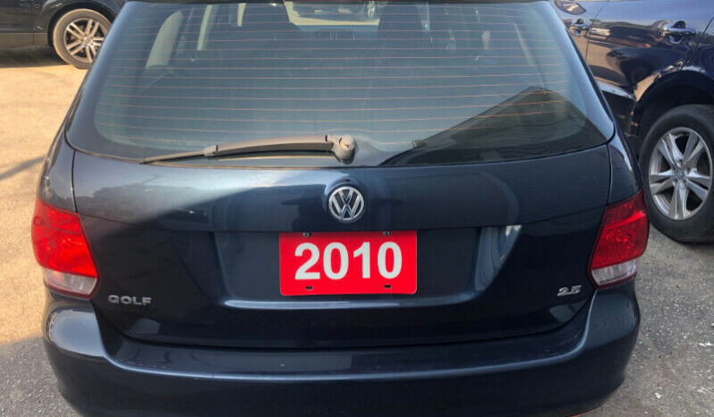 2010 Volkswagen Golf/Certified/Panoramic Roof/We Approve All full