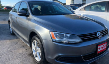 2011 Volkswagen Jetta/2.5liter/Certified/Clean Car-proof/Allo full