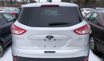 2015 Ford Escape FWD 4dr SE Automatic 1.6L 4-Cyl Gasoline full