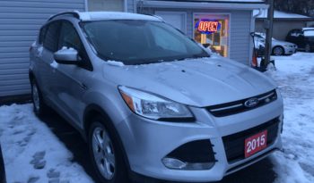 2015 Ford Escape FWD 4dr SE Automatic 1.6L 4-Cyl Gasoline full