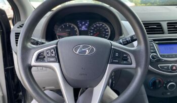 2012 Hyundai Accent full