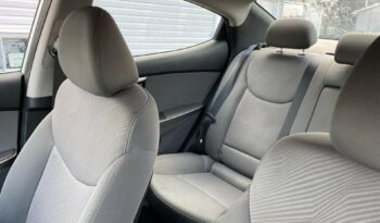 2012 Hyundai Accent full