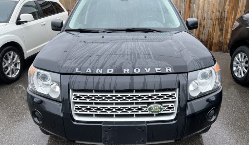 2010 Land Rover LR2 full