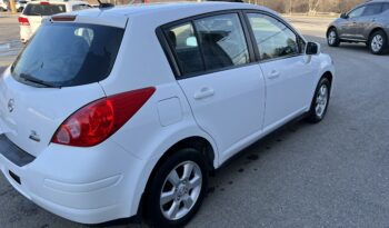 2012 Nissan Versa full