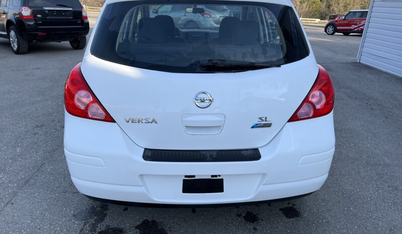 2012 Nissan Versa full
