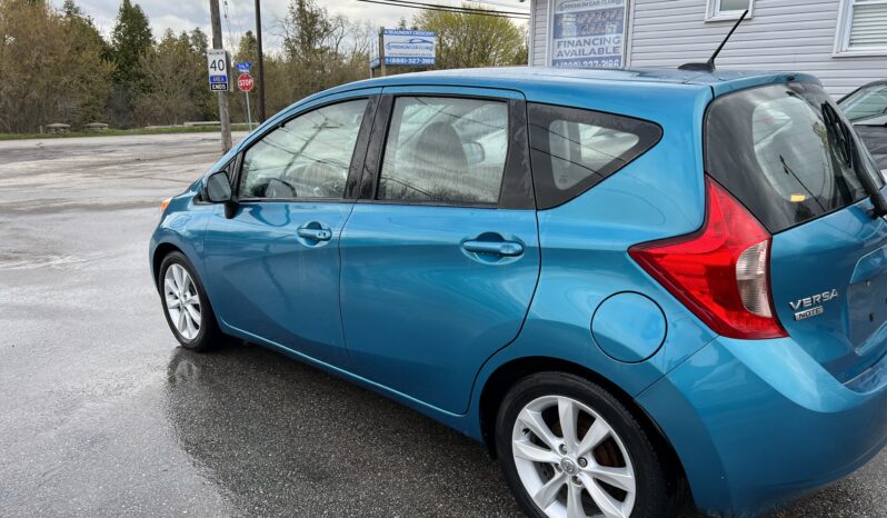 2014 Nissan Versa Note full