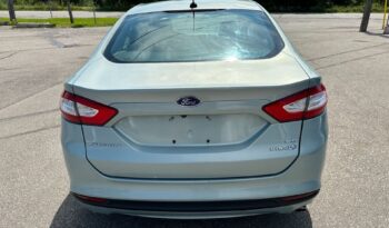 Ford Fusion Hybrid 2013 full