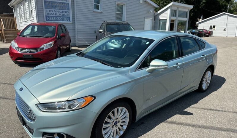 Ford Fusion Hybrid 2013