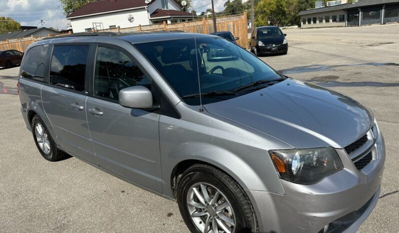 Dodge Grand Caravan RT Model 2014 full