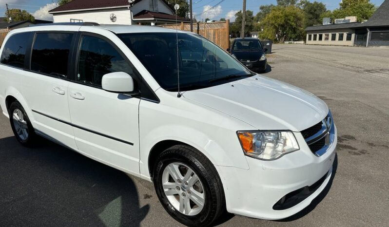Dodge Grand Caravan Crew Model 2015