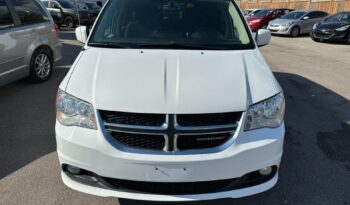 Dodge Grand Caravan Crew Model 2015 full