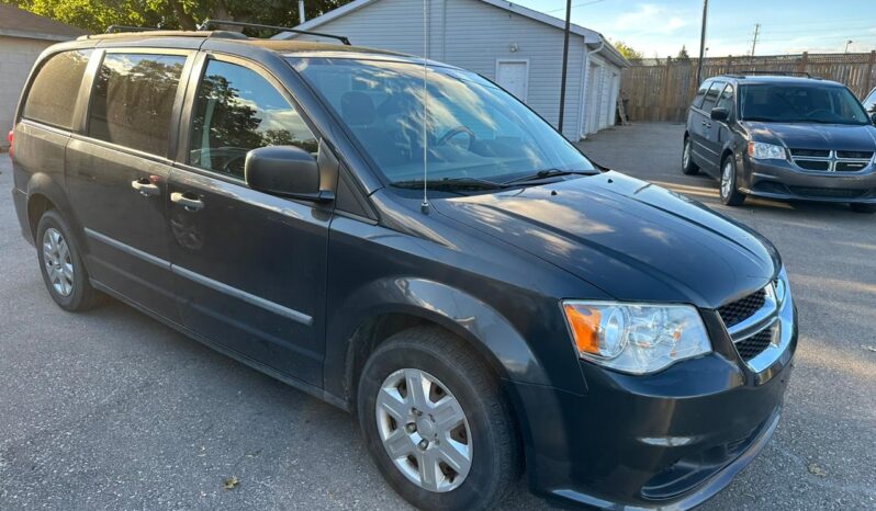 Dodge Grand Caravan 2012 full