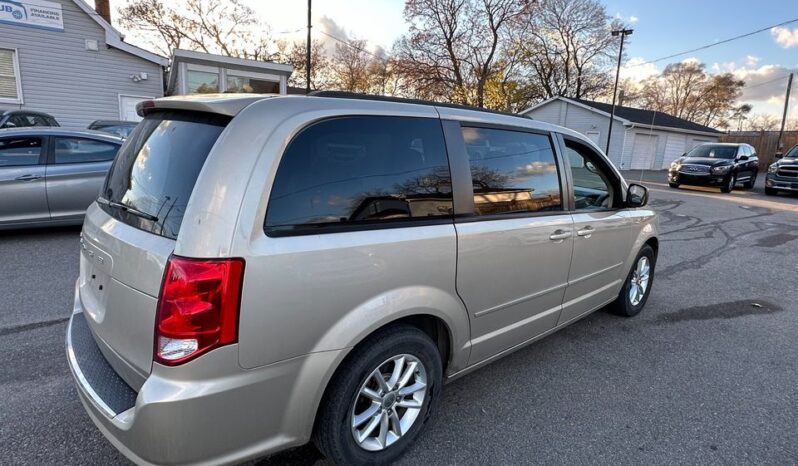 2013 Dodge Grand Caravan full