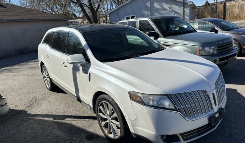 Lincoln MKT 2011 full