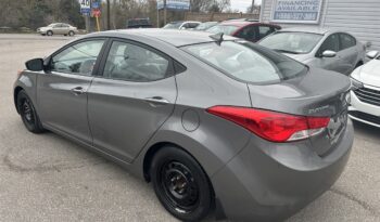 2013 Hyundai Elantra full