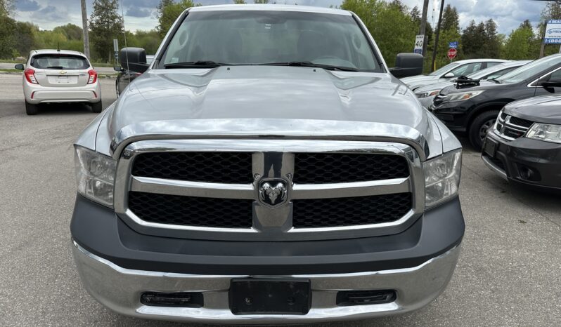 2016 Ram 1500 4WD Crew Cab 140.5″ ST full