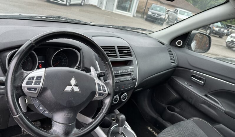 2013  Mitsubishi RVR AWD 4dr CVT GT full