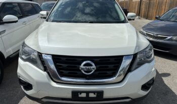 2018 Nissan Pathfinder  4×4 full