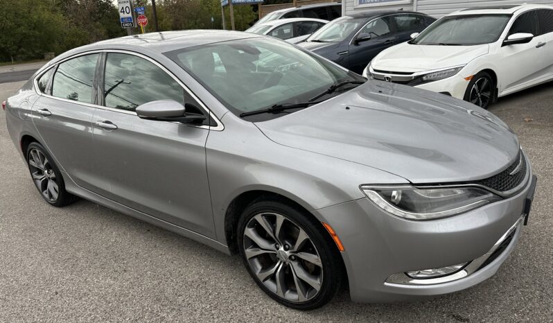 2015 Chrysler 200 4dr Sdn C FWD