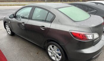2010  Mazda mazda3 full