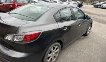 2010  Mazda mazda3 full