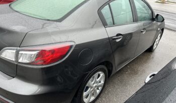 2010  Mazda mazda3 full