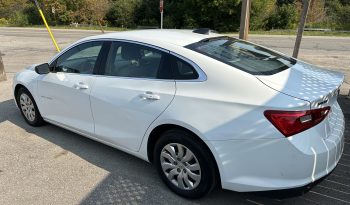 2017 Chevrolet Malibu L full