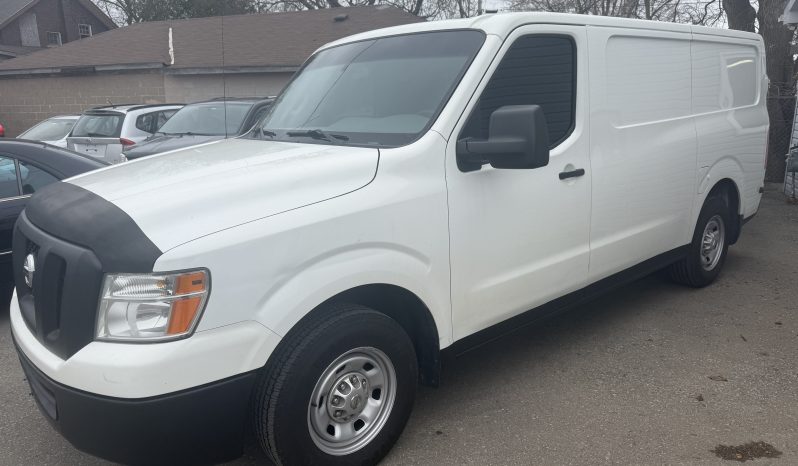 2012 Nissan nv 2500 full