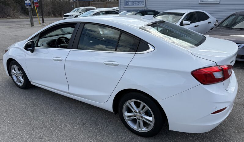 2018 Chevrolet Cruze LT full