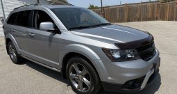 2017 Dodge crossroad all-wheel drive (AWD) 7-seater