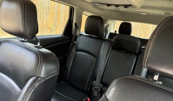 2017 Dodge crossroad all-wheel drive (AWD) 7-seater full
