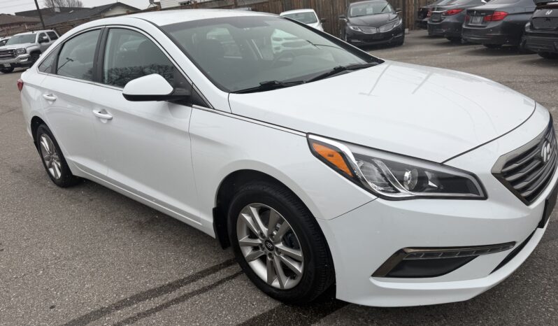 2017 HYUNDAI SONATA 2.4L GL full
