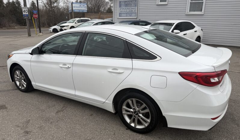 2017 HYUNDAI SONATA 2.4L GL full