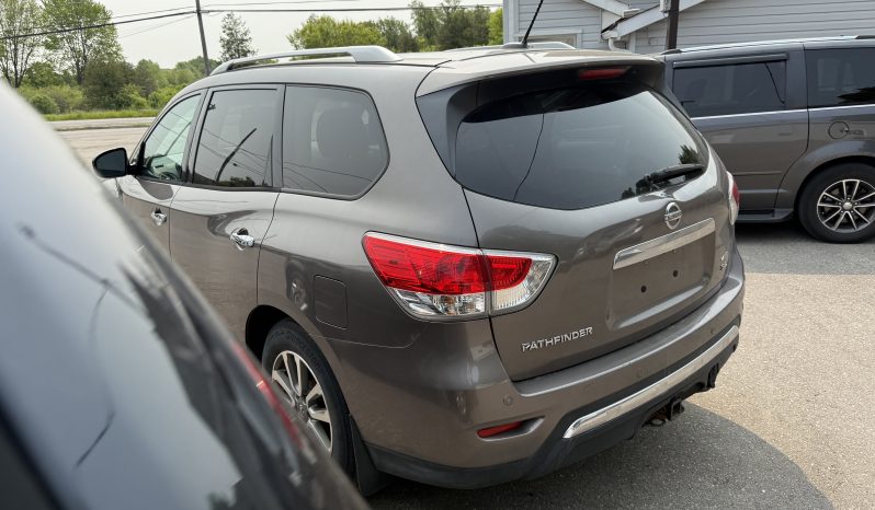 2013 Nissan Pathfinder 4WD 4dr full