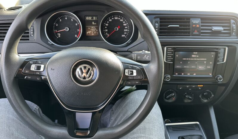 Volkswagen Jetta Sedan 4dr 1.4 TSI Auto Trendline 2017 full