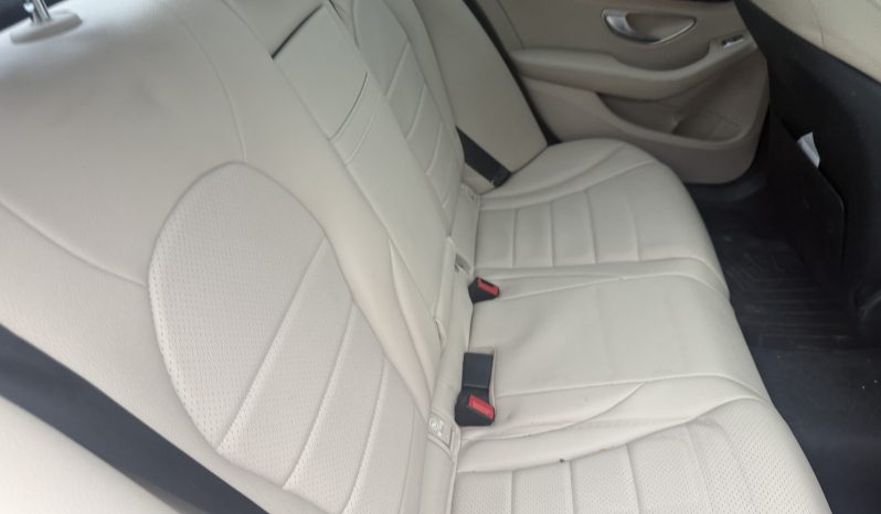 2015 MERCEDES-BENZ C-CLASS C 300 full